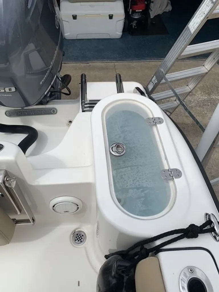 Slide: The Image of Key West 244 Cc 2020 - 21