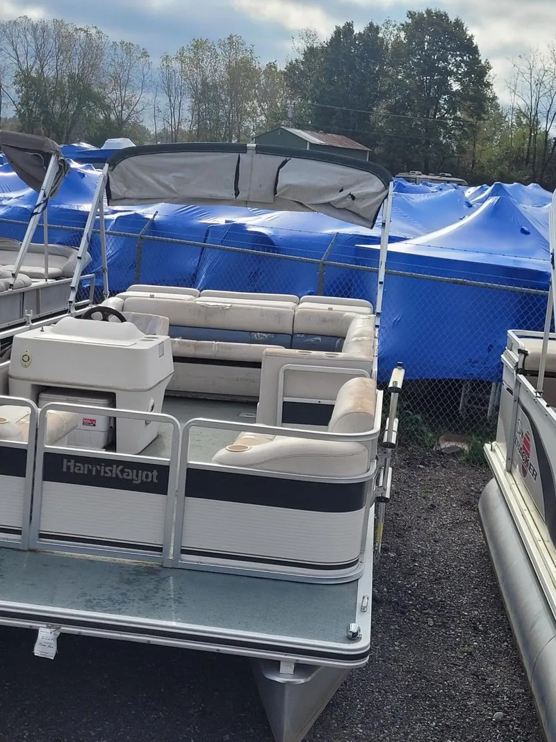 The Image of Harris KAYOT w/ 50HP 2000 - 1