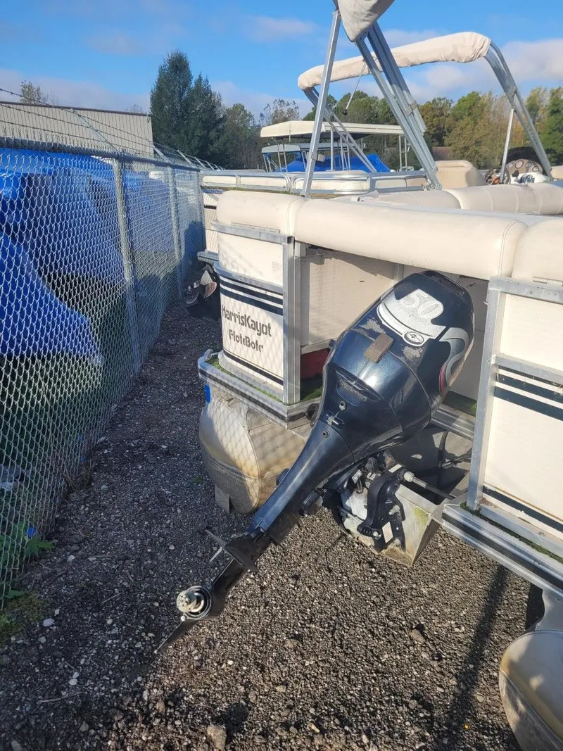 Slide: The Image of Harris KAYOT w/ 50HP 2000 - 7