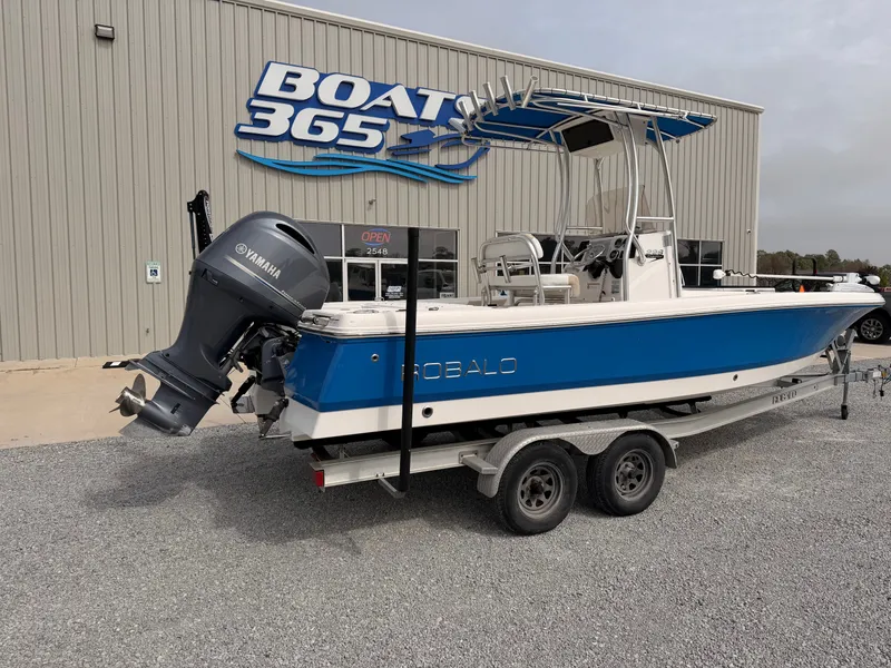 Slide: The Image of Robalo 226 Cayman 2018 - 2