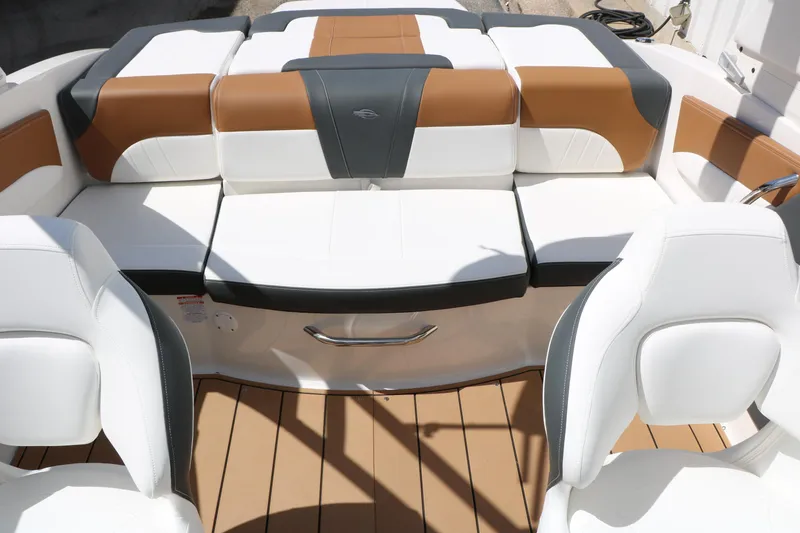 Slide: The Image of 2026 Chaparral 21 SSi boat interior with stylish seating and modern design. - 35