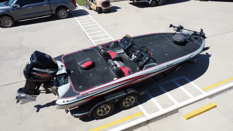 Slide: The Image of Triton 20 TrX Patriot 2018 - 13