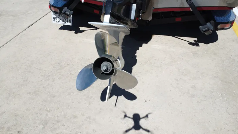 Slide: The Image of Triton 20 TrX Patriot 2018 - 22