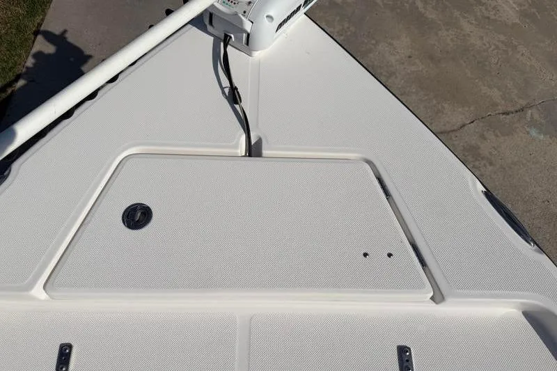 Slide: The Image of Bow of 2012 Edgewater 240 Inshore boat with clean deck and equipment. - 32