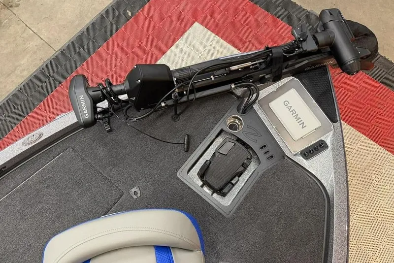 Slide: The Image of 2026 Ranger Z518 Cup-Equipped boat with Garmin electronics and foot pedal controls. - 8