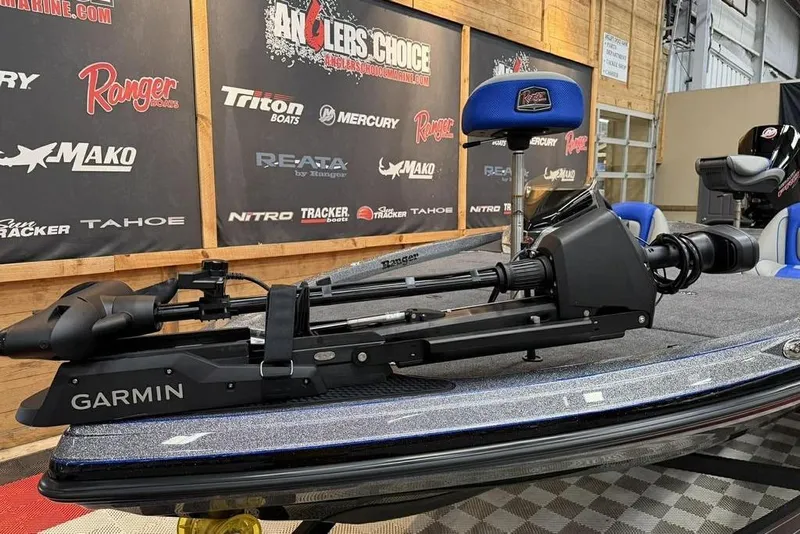 Slide: The Image of 2026 Ranger Z518 Cup-Equipped boat with Garmin trolling motor in showroom. - 9