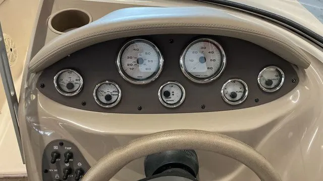 Slide: The Image of Bayliner CAPRI 180 2002 - 17