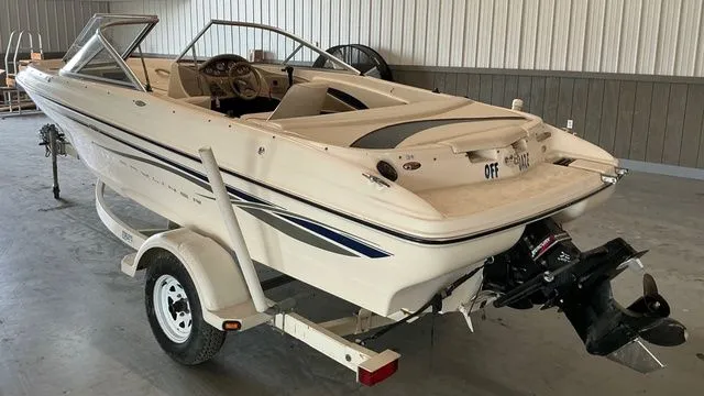 Slide: The Image of Bayliner CAPRI 180 2002 - 3