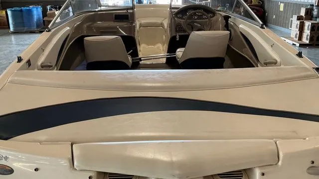 Slide: The Image of Bayliner CAPRI 180 2002 - 9