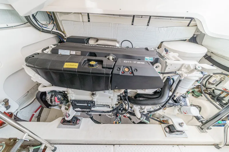 Slide: The Image of Tiara 43 Open 2018 - 51