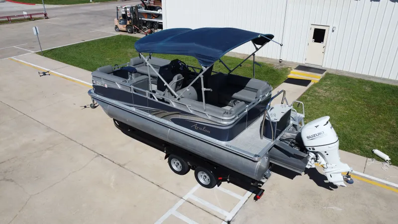 Slide: The Image of Avalon VNT 2080 QL 2022 - 12