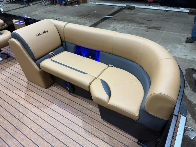 Slide: The Image of Luxurious seating on Bentley Pontoons Legacy 220 QSB, 2026 model. - 8