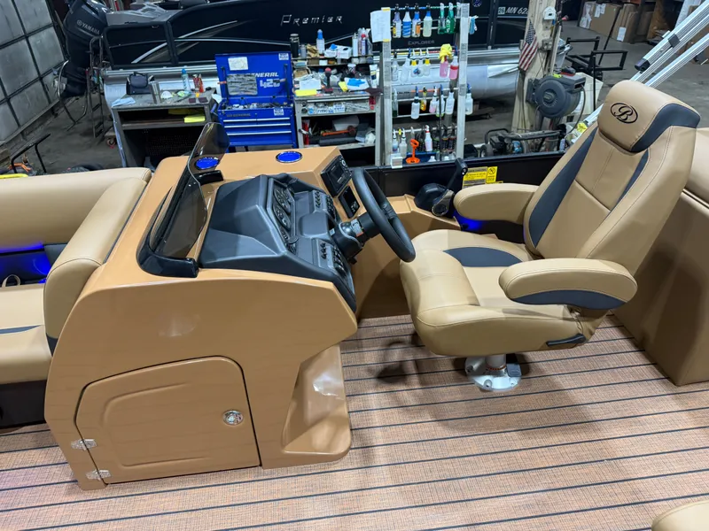 Slide: The Image of Interior of Bentley Pontoons Legacy 220 Navigator DL Quad Lounge 2026. - 11