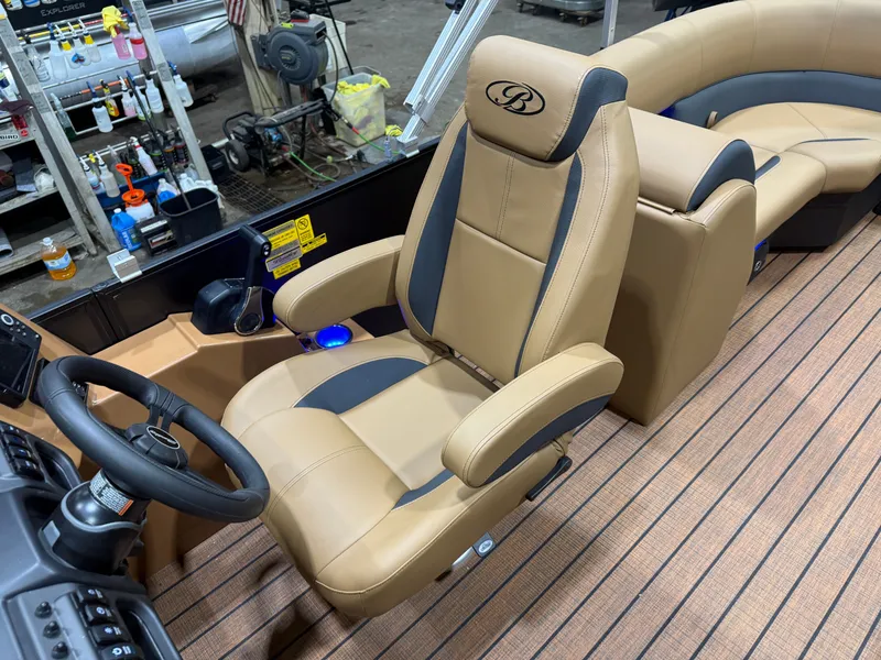 Slide: The Image of Interior of Bentley Pontoons Legacy 220 Navigator DL 2026. - 12