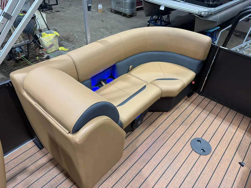 Slide: The Image of Luxurious seating in Bentley Pontoons Legacy 220 Navigator 2026. - 18
