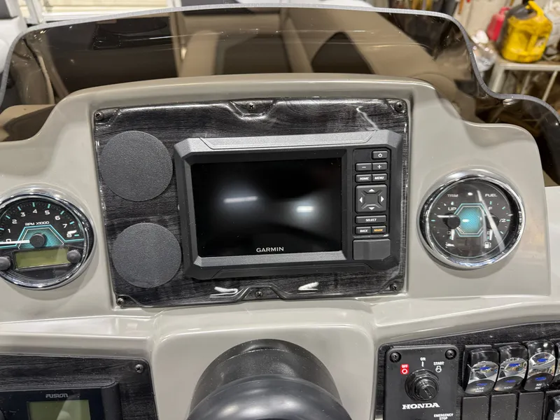 Slide: The Image of Dashboard of Tahoe Sport Rear Fish 2180, 2026 model. - 15