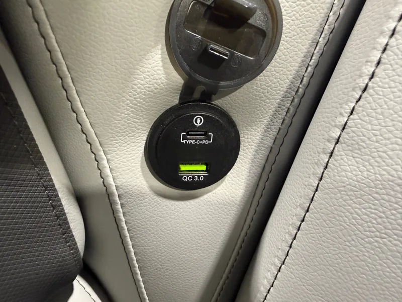 Slide: The Image of USB-C port in 2026 Tahoe Sport Rear Fish 2180. - 29