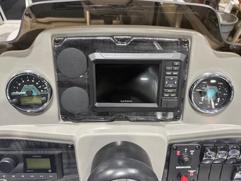 Slide: The Image of Dashboard of 2026 Tahoe Sport Quad Fish Pontoon. - 16