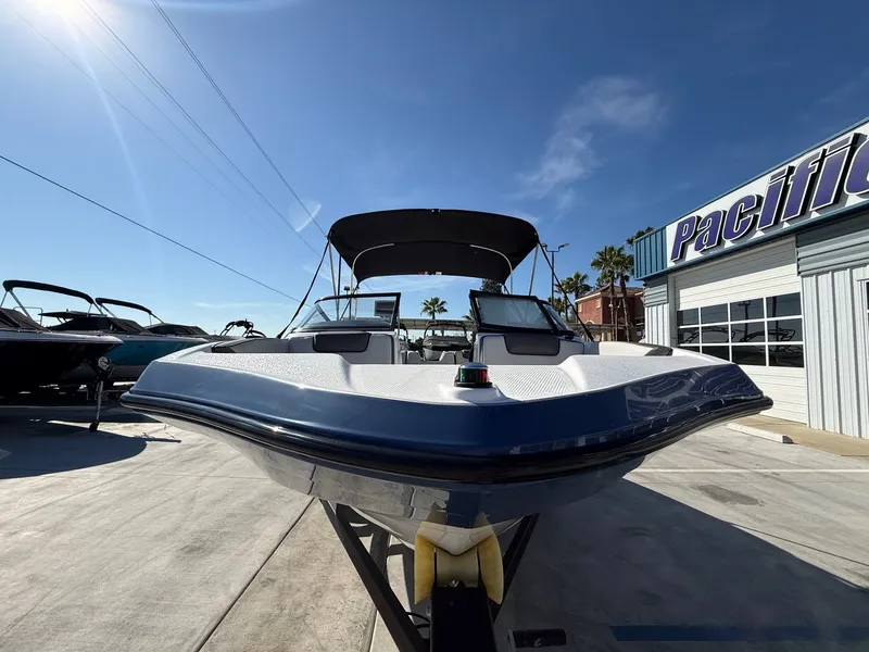 Slide: The Image of Yamaha SX190 2020 - 18