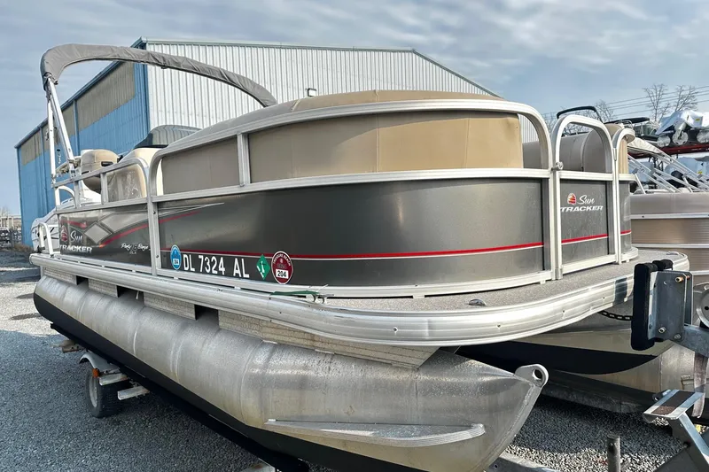 The Image of 2018 Sun Tracker Bass Buggy 18 Classic pontoon boat on trailer. - 0