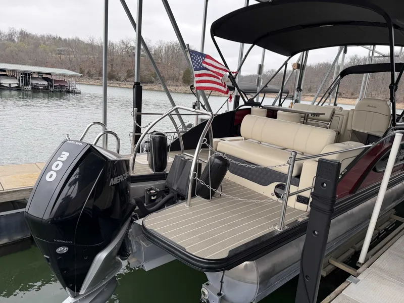 Slide: The Image of Barletta L25UE 2020 - 4