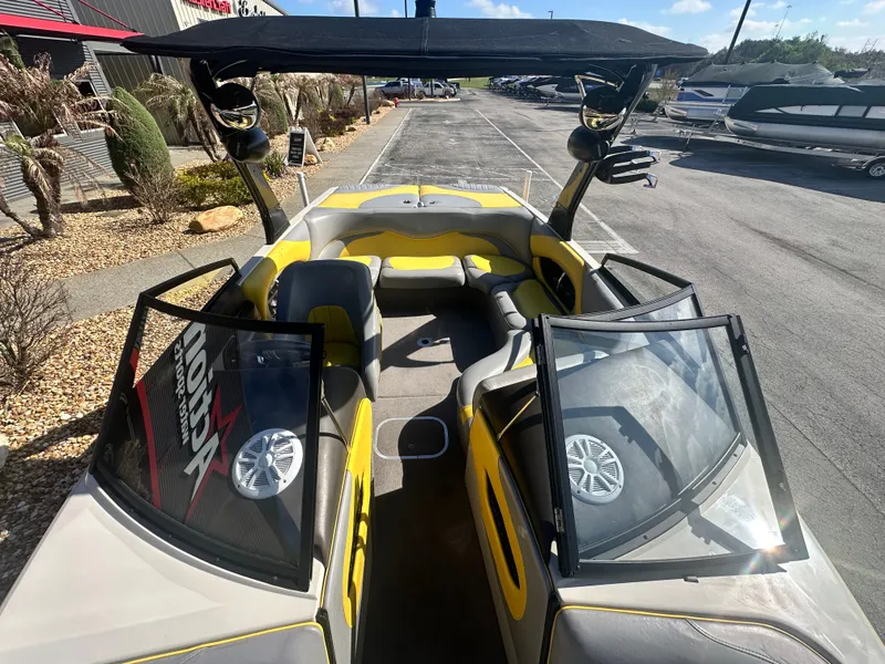 Slide: The Image of Malibu Wakesetter VTX 2007 - 11