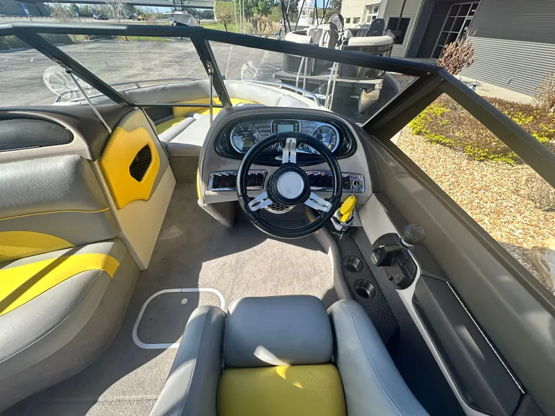 Slide: The Image of Malibu Wakesetter VTX 2007 - 8