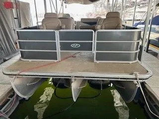 The Image of Harris 240CX 2014 - 1