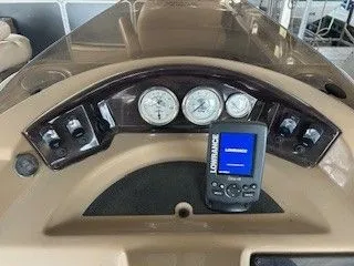 Slide: The Image of Harris 240CX 2014 - 25