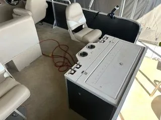 Slide: The Image of Harris 240CX 2014 - 30