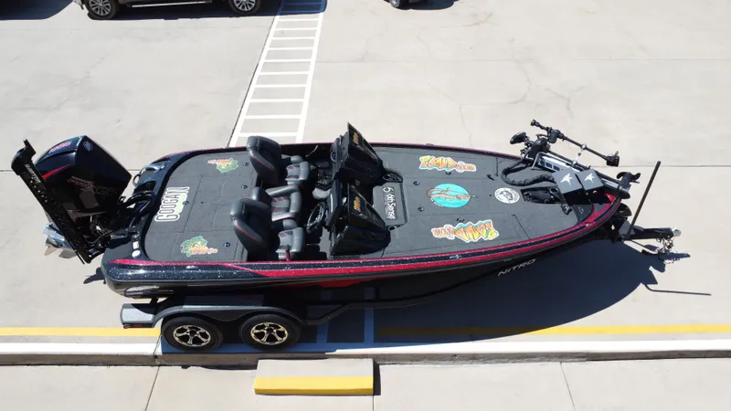 Slide: The Image of Nitro Z19 Pro 2020 - 16