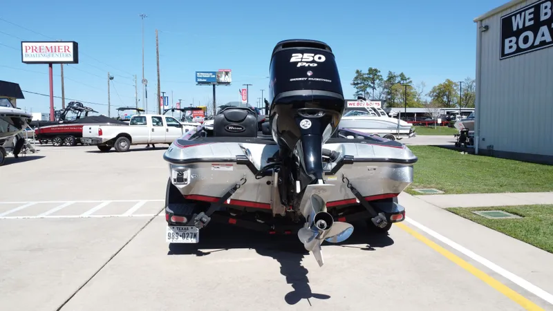 Slide: The Image of Triton 20 TrX Patriot 2018 - 33