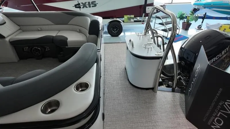 Slide: The Image of Interior of a 2025 Avalon LSZ boat with luxurious seating. - 24