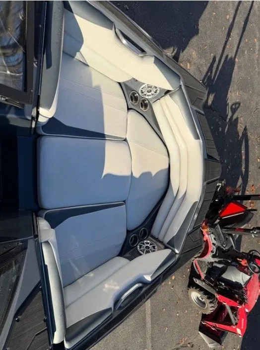 Slide: The Image of Axis A24 2018 - 14