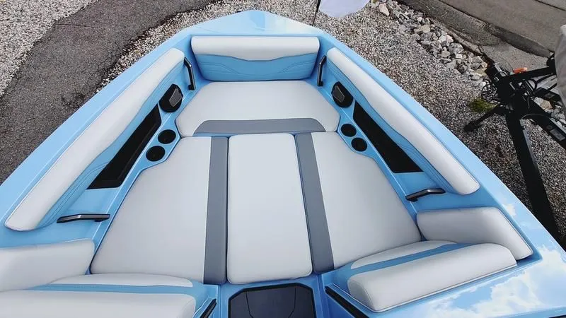 Slide: The Image of Axis T220 2025 - 12