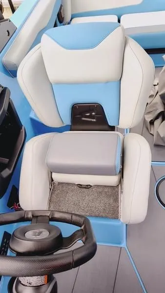 Slide: The Image of Axis T220 2025 - 17