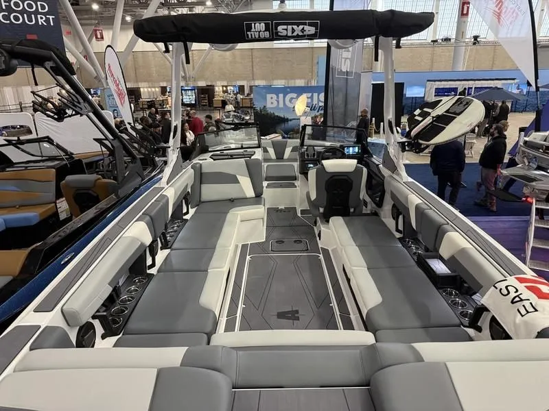 Slide: The Image of Axis T250 2026 - 3