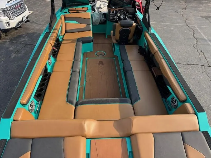 Slide: The Image of Axis T250 2022 - 20