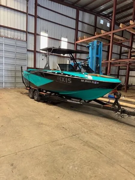 Slide: The Image of Axis T250 2022 - 8