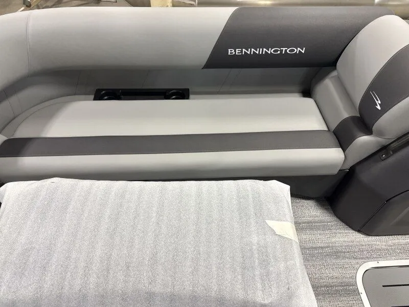 Slide: The Image of Bennington 22SSB (TC) 2026 - 13