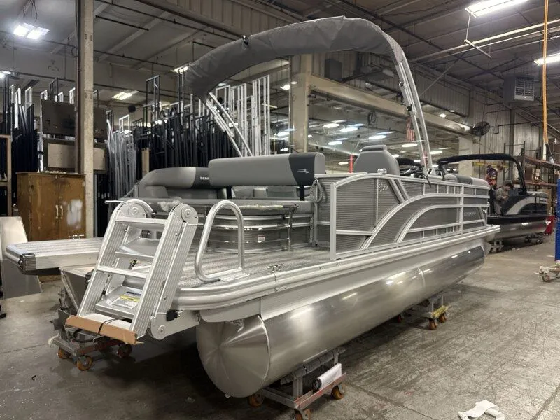 Slide: The Image of Bennington 22SSB (TC) 2026 - 9