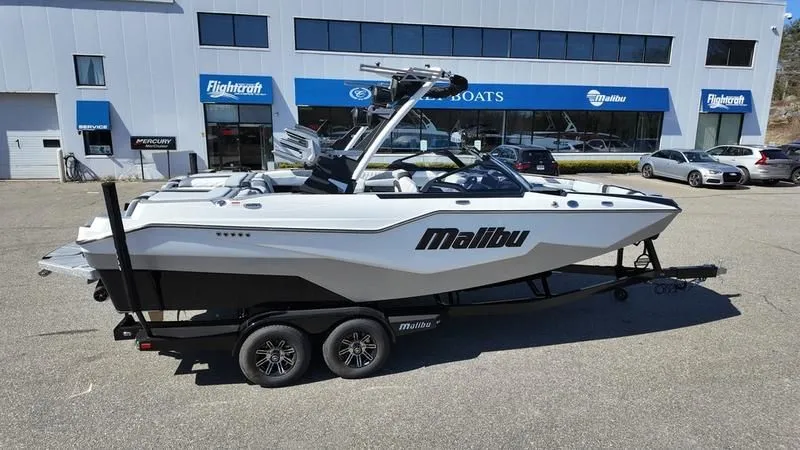 Slide: The Image of Malibu M230 2025 - 4