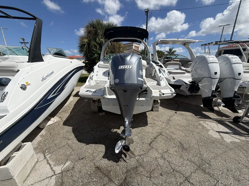 Slide: The Image of Crownline Boats Eclipse E26 XS 2019 - 6
