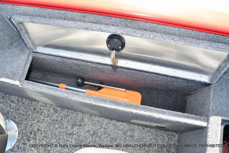 Slide: The Image of Tracker Pro Guide V-175 WT w/150HP 2026 - 59