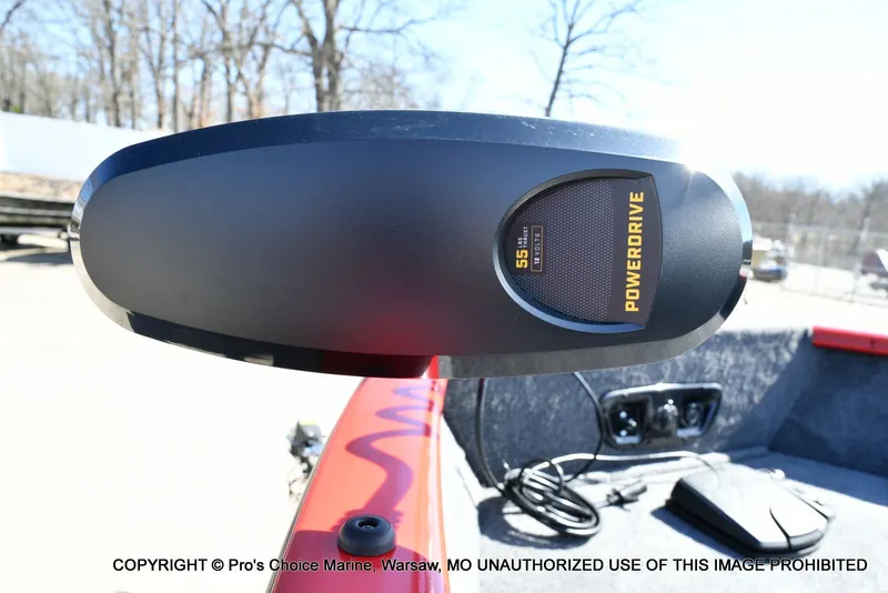 Slide: The Image of Tracker Pro Guide V-175 WT w/150HP 2026 - 6