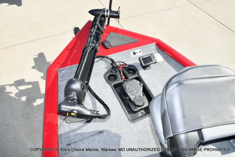 Slide: The Image of Tracker Pro Team 195 Tournament Edition 2024 - 10