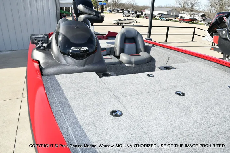 Slide: The Image of Tracker Pro Team 195 Tournament Edition 2024 - 31