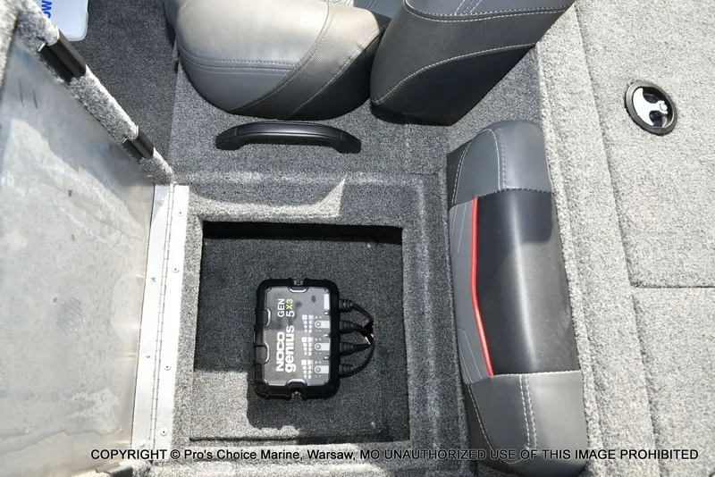 Slide: The Image of Tracker Pro Team 195 Tournament Edition 2024 - 49