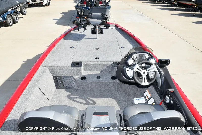 Slide: The Image of Tracker Pro Team 195 Tournament Edition 2024 - 8