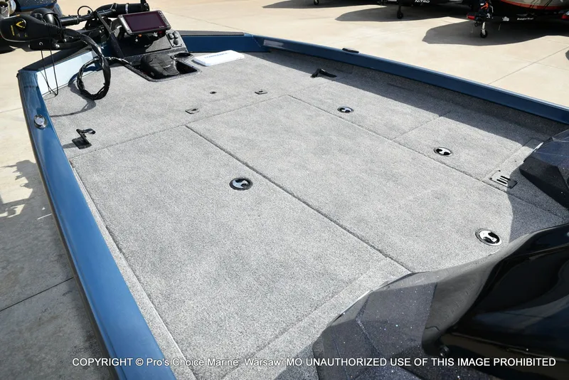 Slide: The Image of Ranger RT198P DUAL CONSOLE 2024 - 14